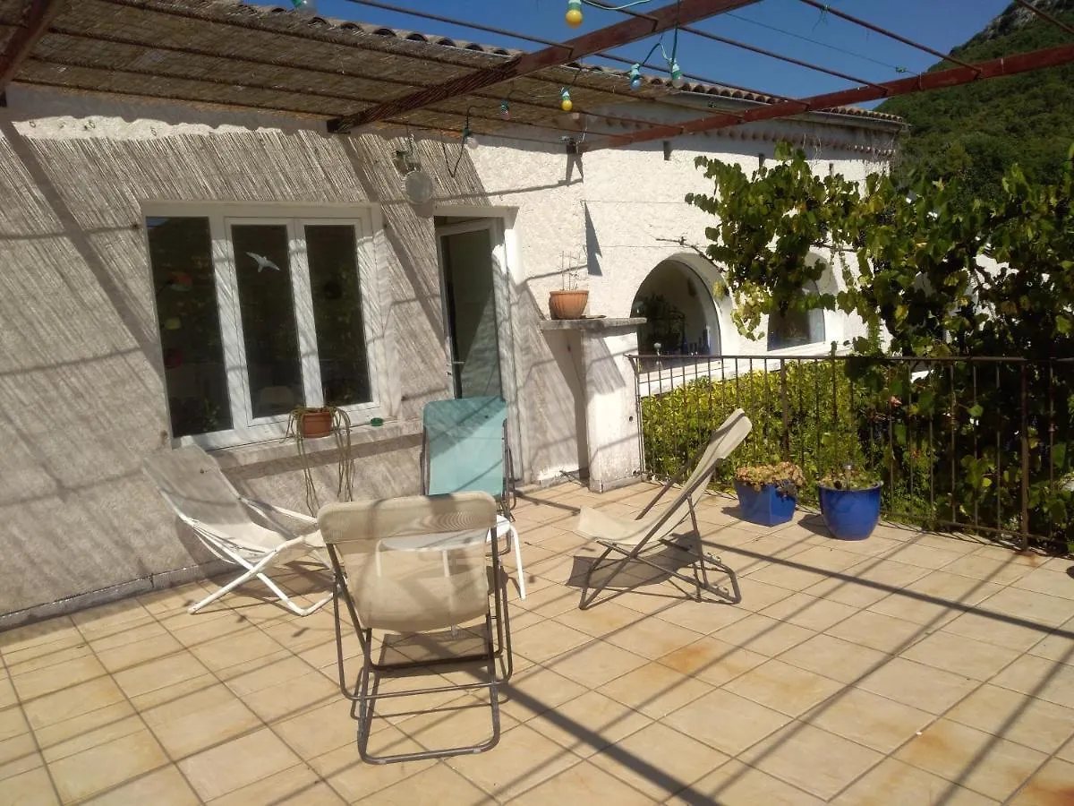 Bed and breakfast Chambre D'Hotes Lou Couradou Grospierres Francia